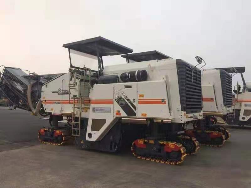 路面冷再生機租賃的組成和工作原理！