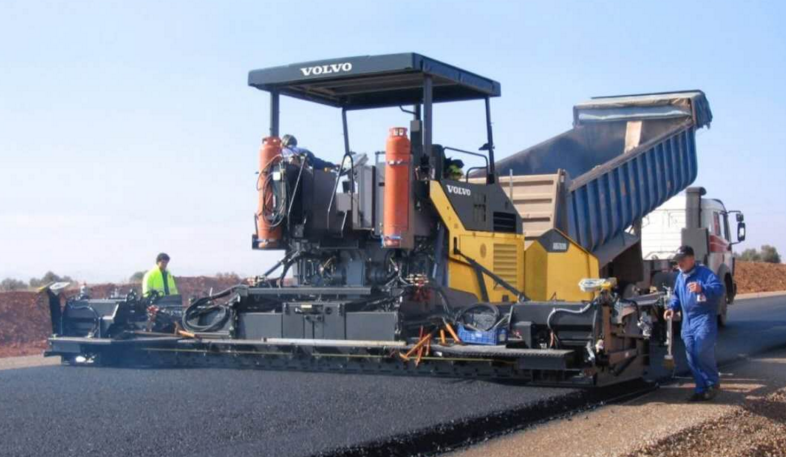 穩定土路拌機和冷再生的區別