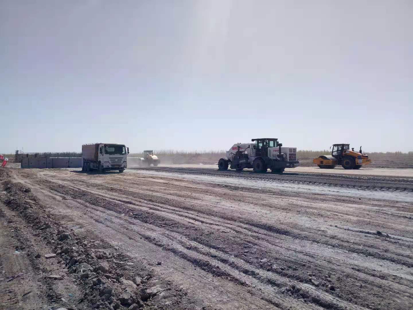 冷再生機特點有哪些？